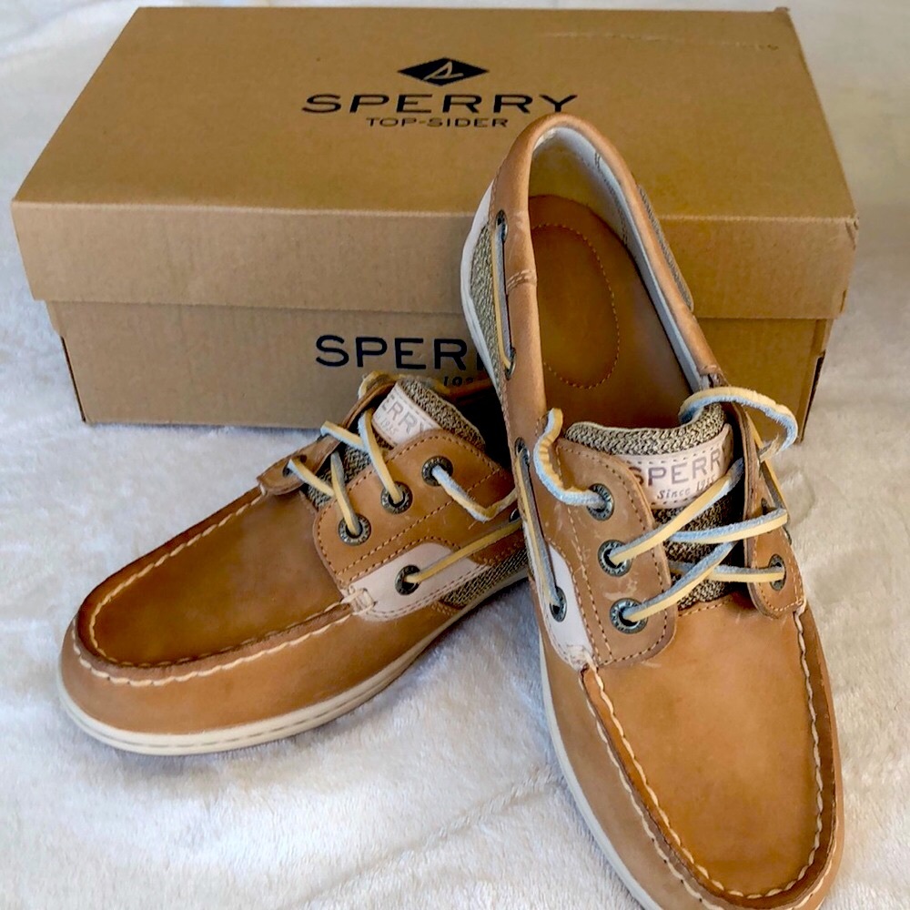 Sperry Top Slider boat shoes. Songfish Core (Linen/Oat). NWT. US size 6.5 Med.
